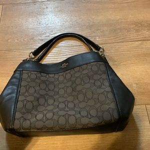 Genuine black coach purse like new